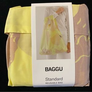NWT BAGGU CONCH Standard Size Reusable Bag - Discontinued Pattern